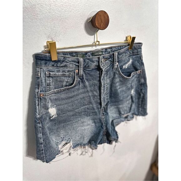 Wild Fable denim shorts - Picture 1 of 8